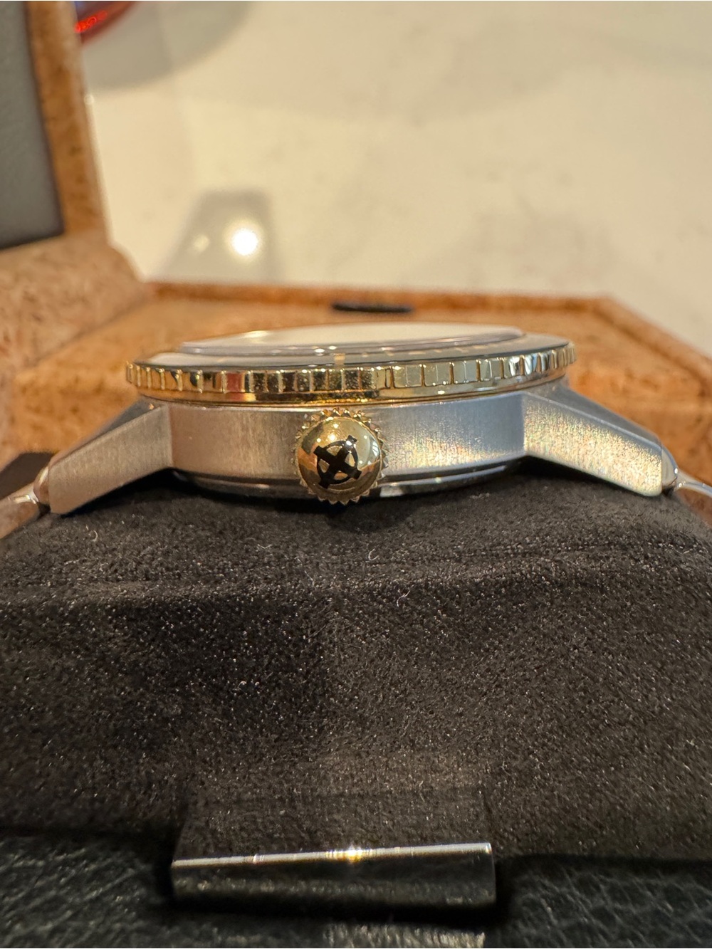 Zodiac Super Sea Wolf Two-Tone 40mm Dive Watch - Picture 3 of 10